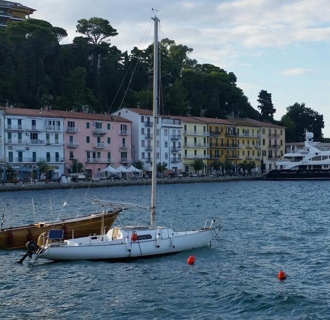 «Interessi privati»: bufera sul consigliere 