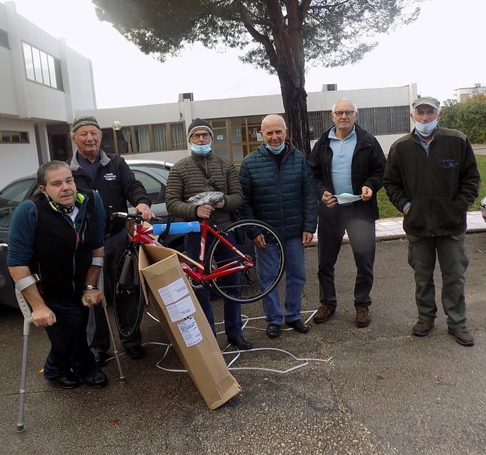 Biciclette in regalo alle società: la Federazione premia Livorno 