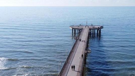 Appello da Tonfano: il pontile è bello ma da solo non basta