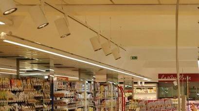 «Ci danno spiccioli e in ritardo» Polemiche sugli aiuti del Comune