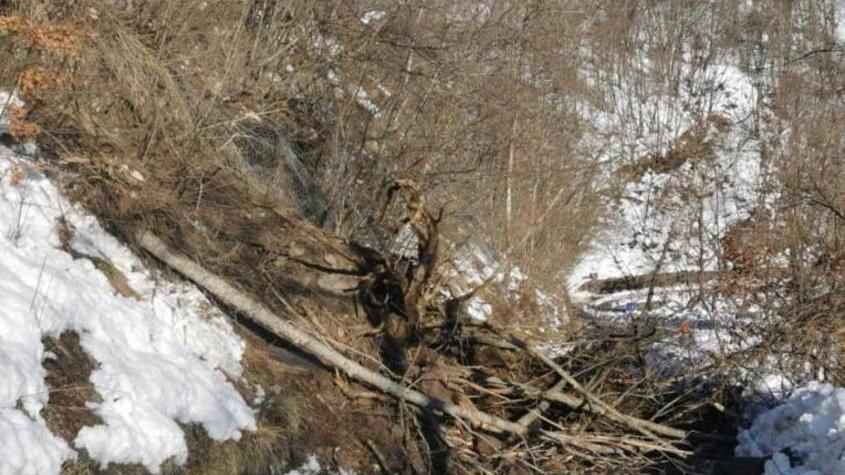 Riaperta al transito la Statale 12 ma una frana blocca la Lizzanese