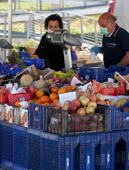 Dopo la pausa di Natale oggi tornano i banchi di Mercatale in Empoli