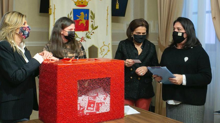 Ecco i vincitori della lotteria dei commercianti