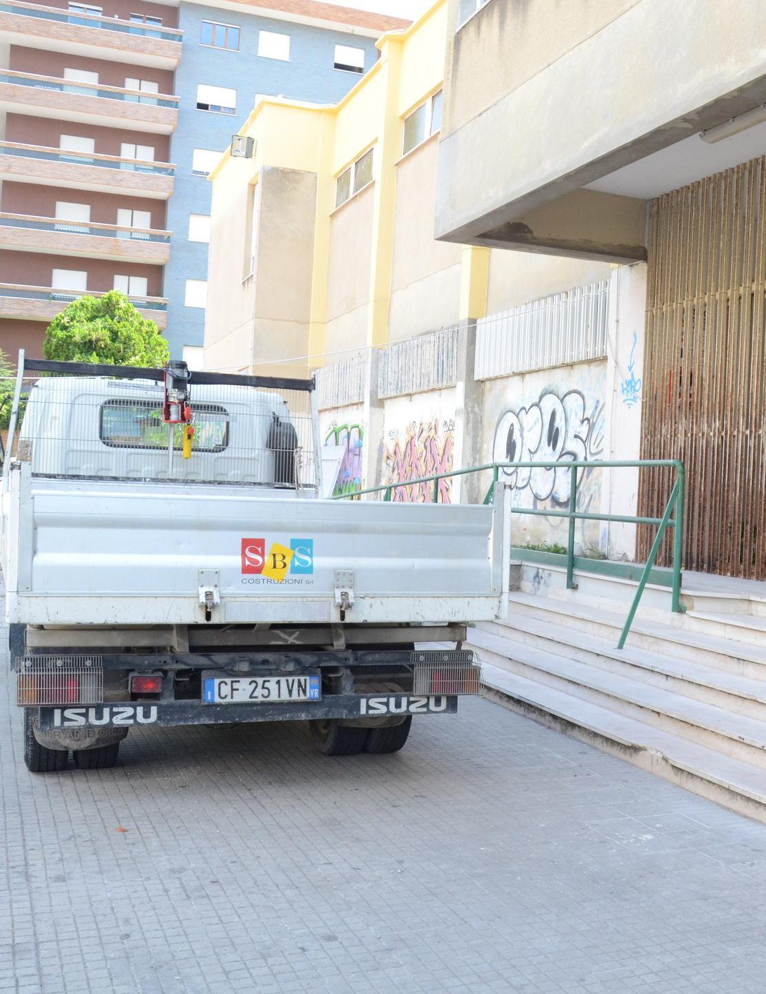 «Scuola di via Gorizia, situazione vergognosa» 