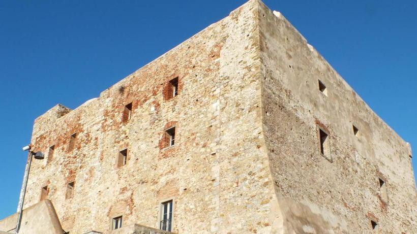 De Rosas dice stop: «Basta divisioni sulla società Parchi»
