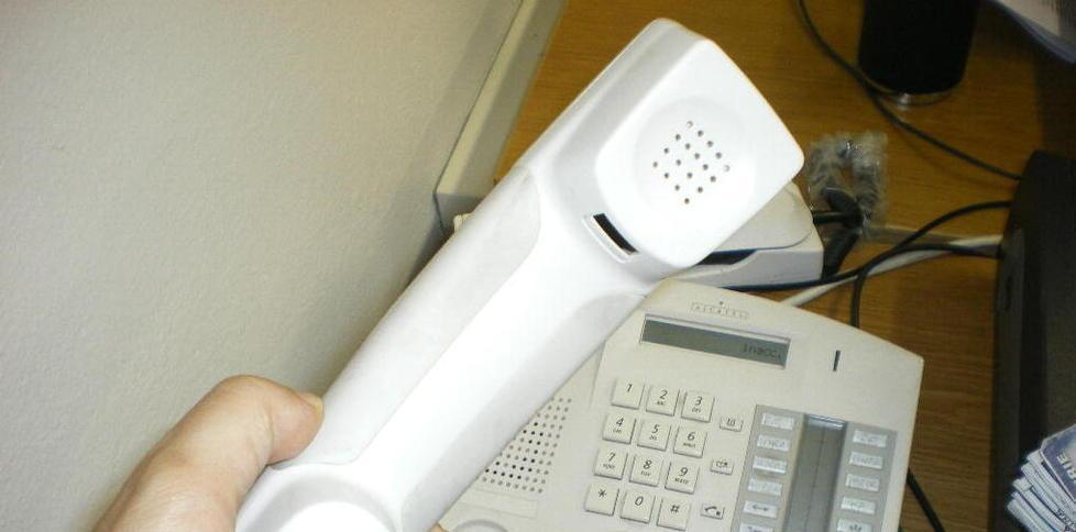 Tre famiglie sono col telefono muto da ben 40 giorni 