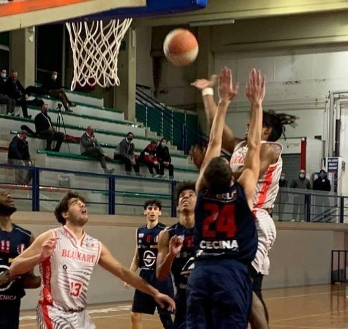 San Miniato in formato serie A Batte Cecina e vola in testa 