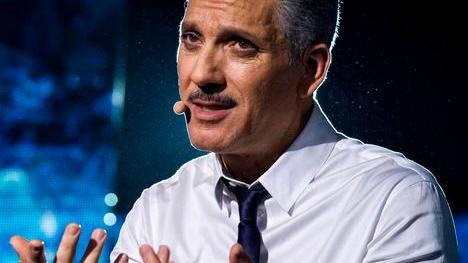 Il sogno di Fiorello diventa televisione L’attore sulle orme di papà e Modugno