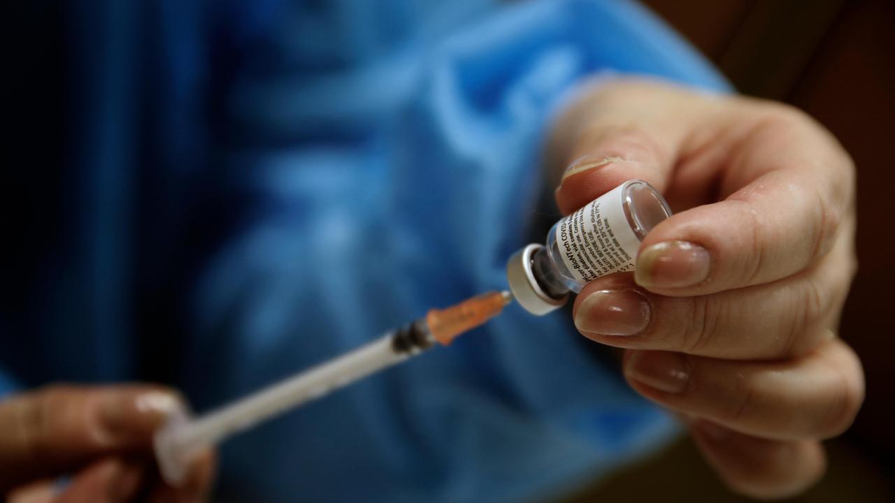 Vaccino in Toscana: in arrivo 28mila dosi. Un piano per fare i richiami
