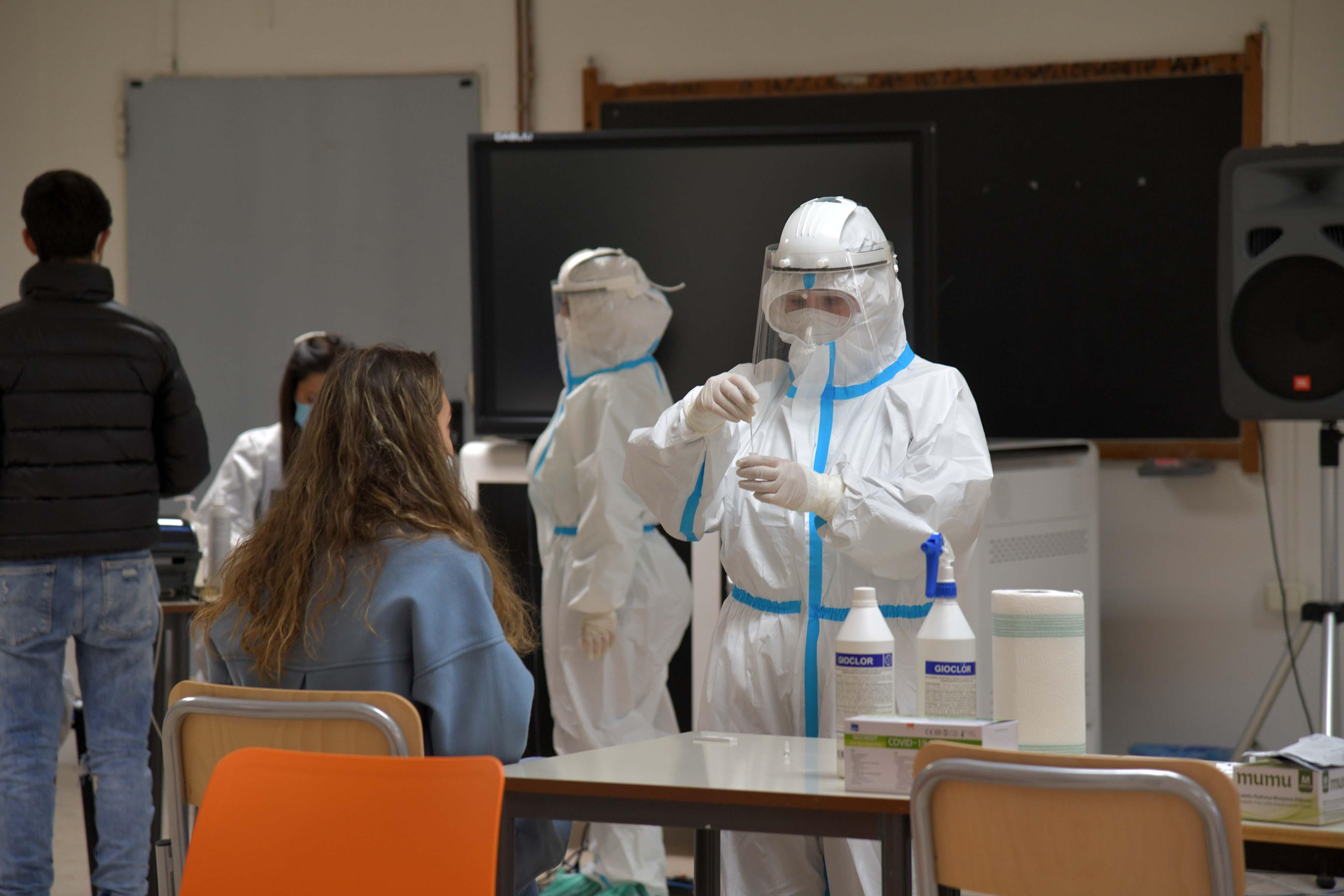 Olbia, negativi al Covid i primi 150 tamponi al Mossa