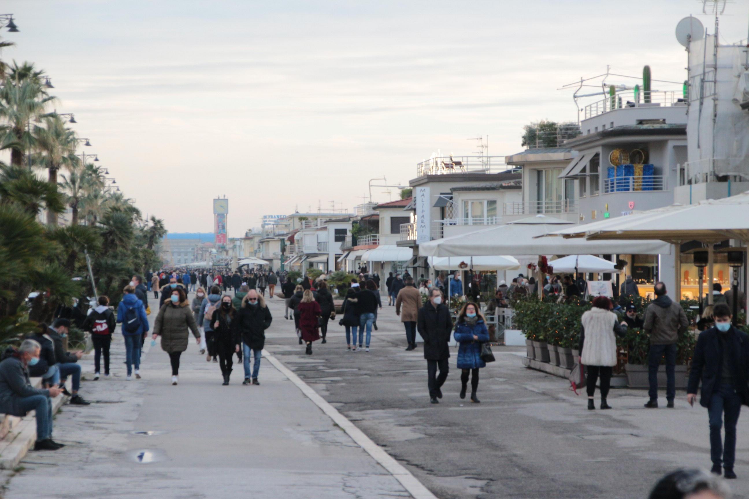 Sos dei locali della Versilia: con lo stop all’asporto, colpo di grazia 