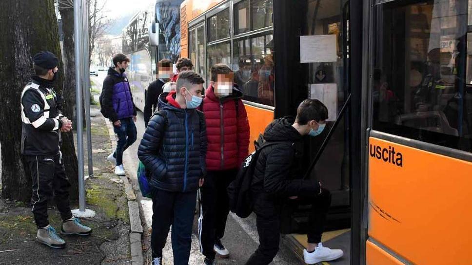 Studenti soddisfatti: «Bene i tutor» Allo Zaccagna però non ci sono