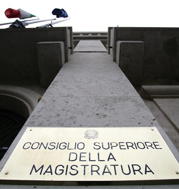 Oggi alle 15 presidio dei sindacati di base alla sede del Csm