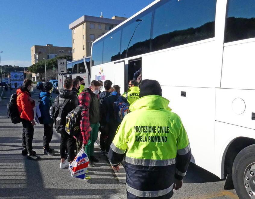 Prima campanella, sono tutti promossi Volontari in strada e undici autobus in più 