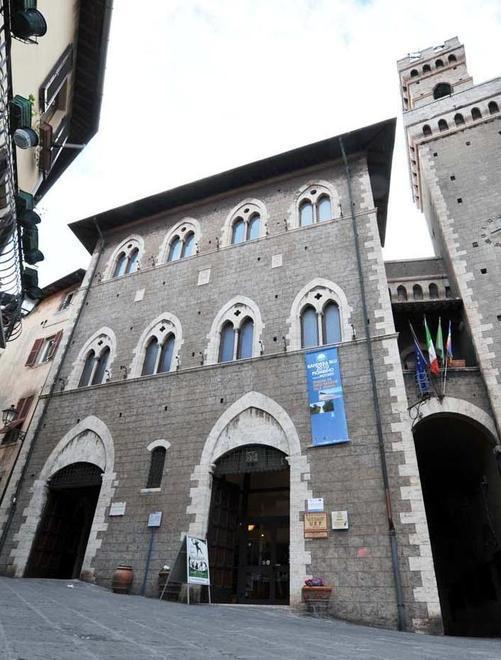 Una piazza sul mare per i Martiri delle foibe Inaugurazione a febbraio