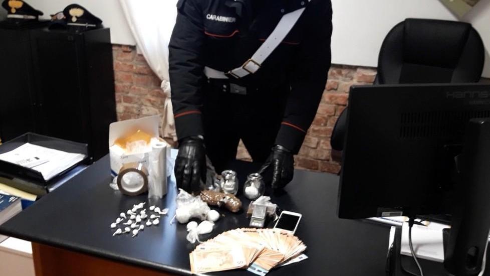 L’alto tenore di vita tradisce lo spacciatore che finisce in manette