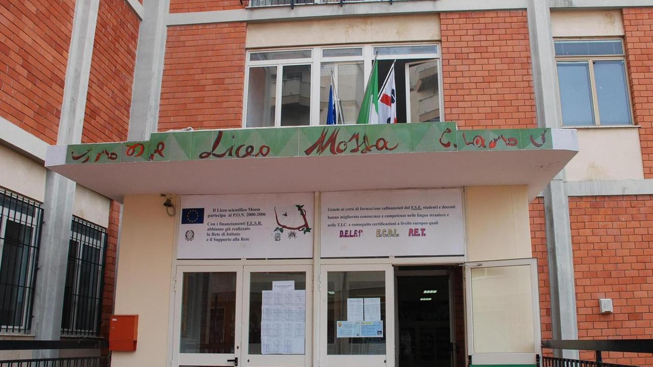 Il maxi screening scolastico comincia oggi al liceo Mossa