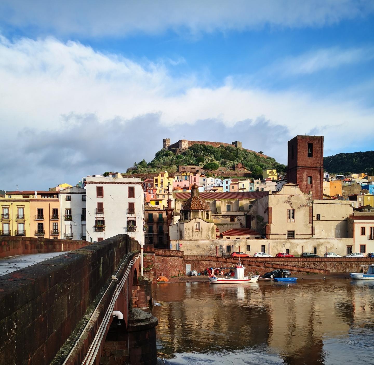 Bosa, numero di positivi ancora in calo 
