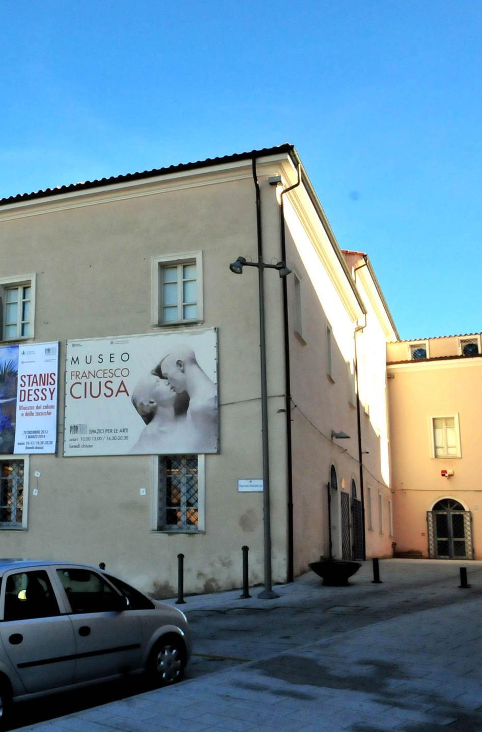 «Per nonno Francesco Ciusa ecco un'altra finestra sul mondo» 