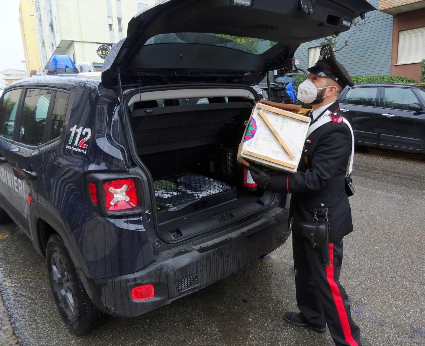 I pc rubati restituiti agli scolari 