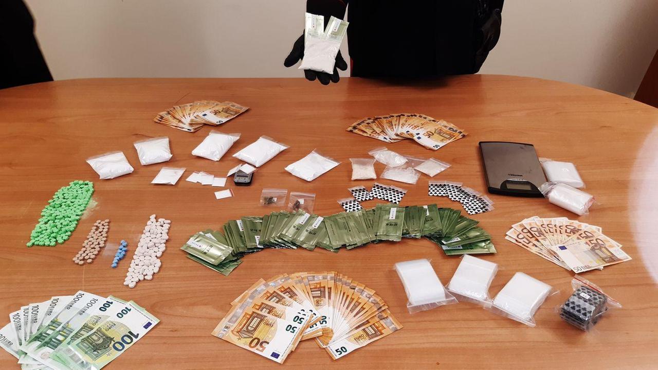 La droga sequestrata dai carabinieri