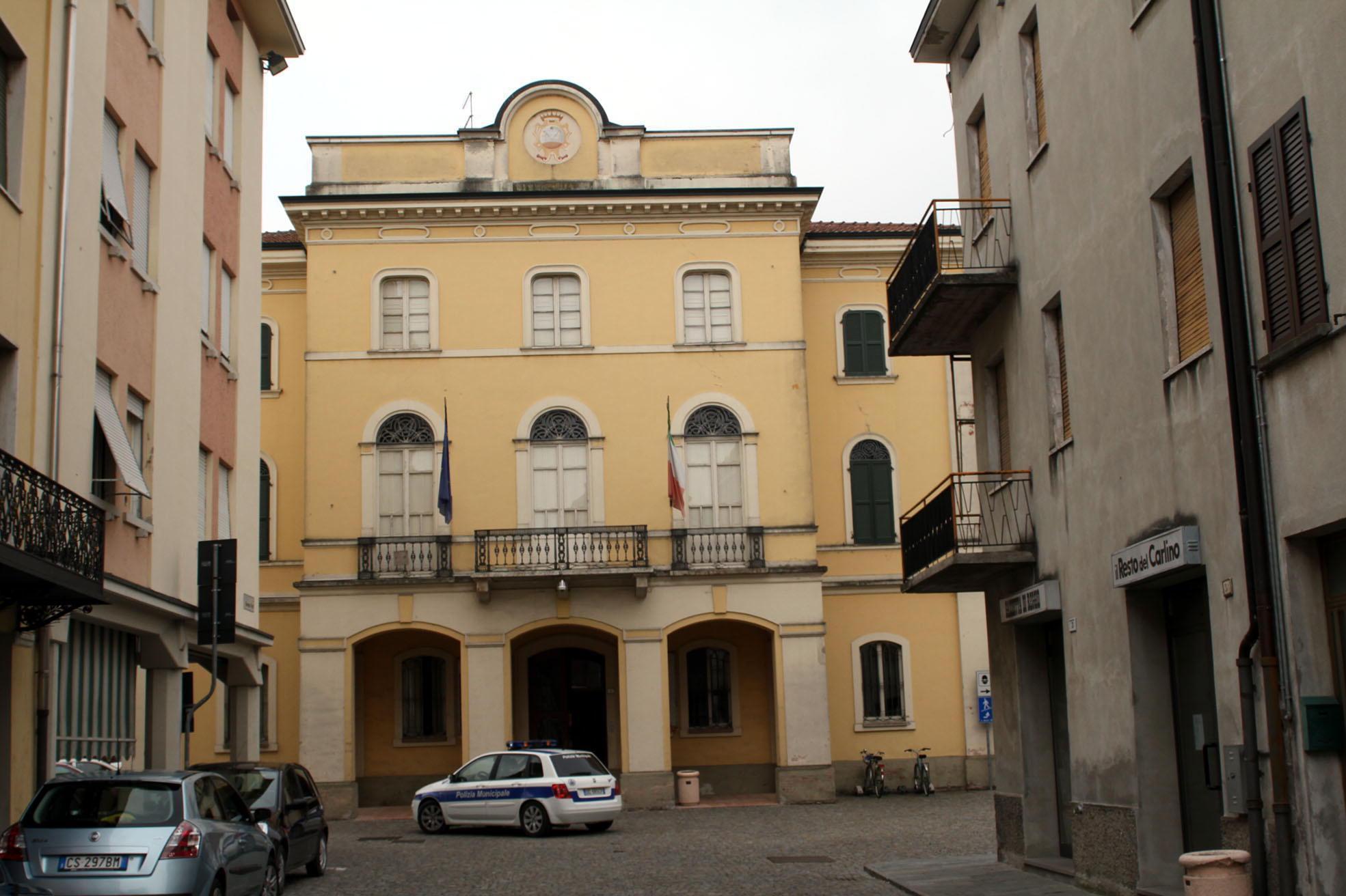 Il municipio di Poviglio