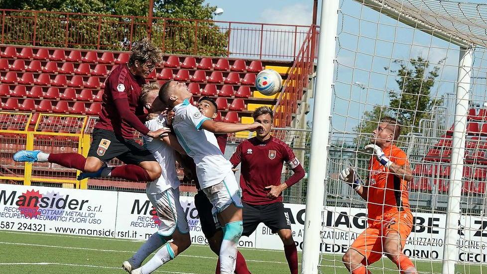 Pontedera, Tommasini si veste di nerazzurro Alla corte di Maraia ci sono Semprini e Giani