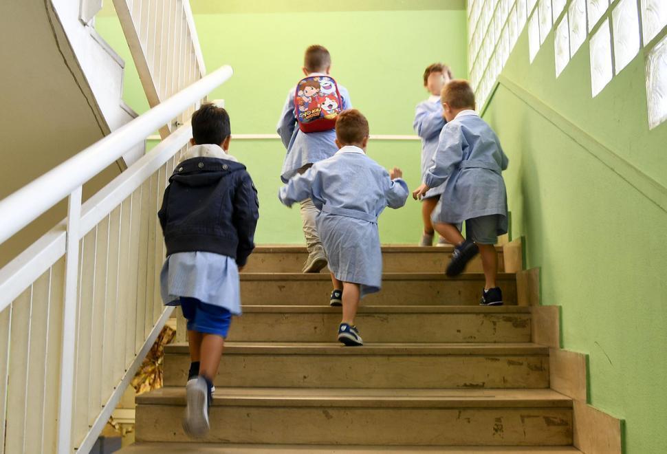 Alle scuole primarie trend delle iscrizioni in calo rispetto al 2020 