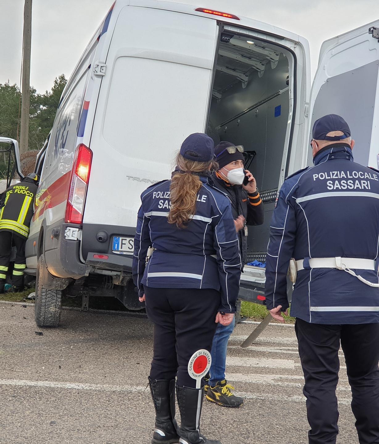 Bancali, tre feriti gravi in uno scontro 