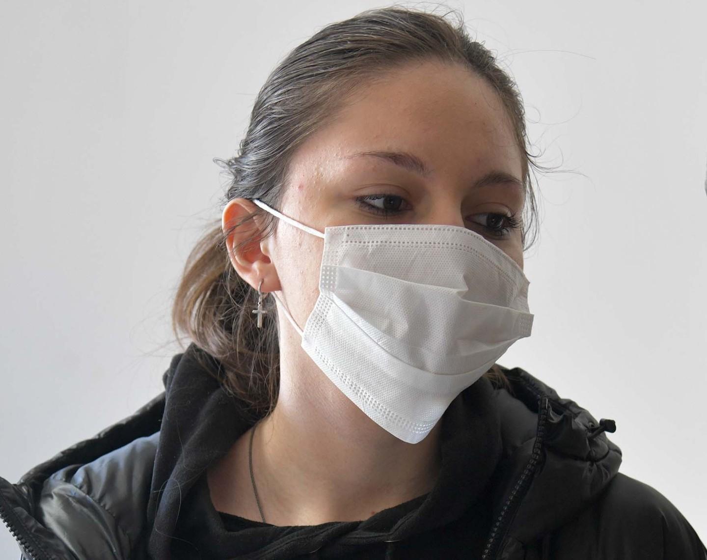 Tutti in fila per il tampone «Fateci tornare a scuola» 