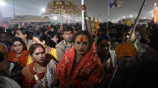 India: milioni di pellegrini al festival Kumba Mela