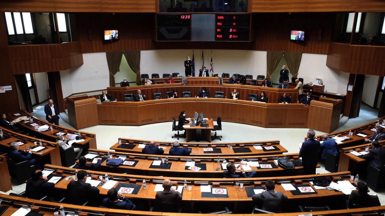 Consiglio regionale, Forza Italia perde pezzi: nasce Forza Sardegna