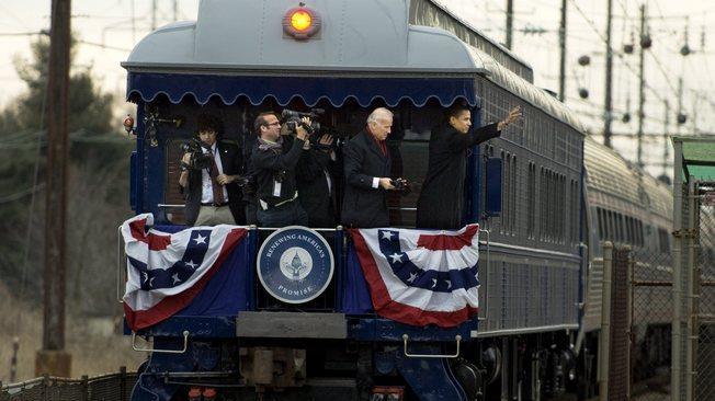 Cnn, Biden costretto a rinunciare al treno per giuramento