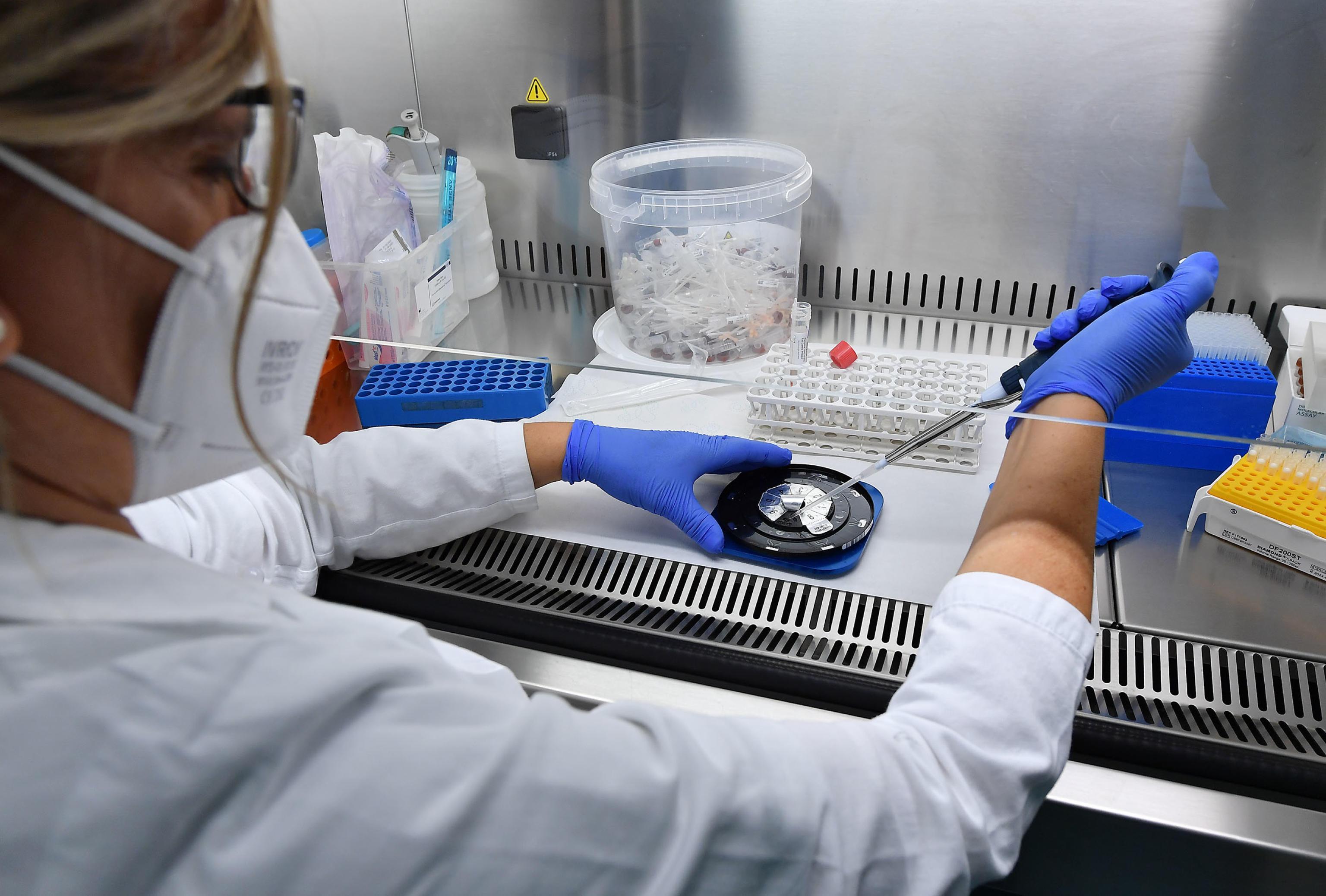 Coronavirus, a Careggi identificato il primo caso di variante inglese in Toscana
