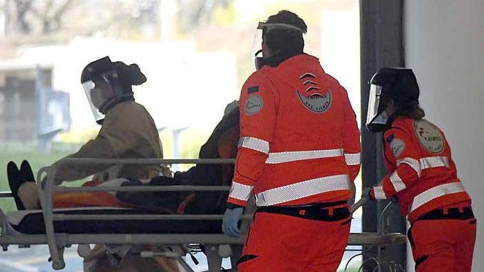 Covid, un altro decesso ma i casi gravi diminuiscono