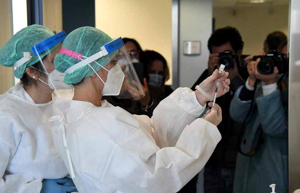 Iniziano le vaccinazioni per i sanitari “territoriali” 