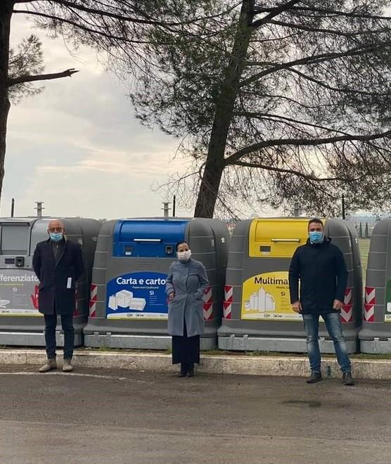 Cassonetti “intelligenti” per un progetto ancora vago Chi paga l’investimento?