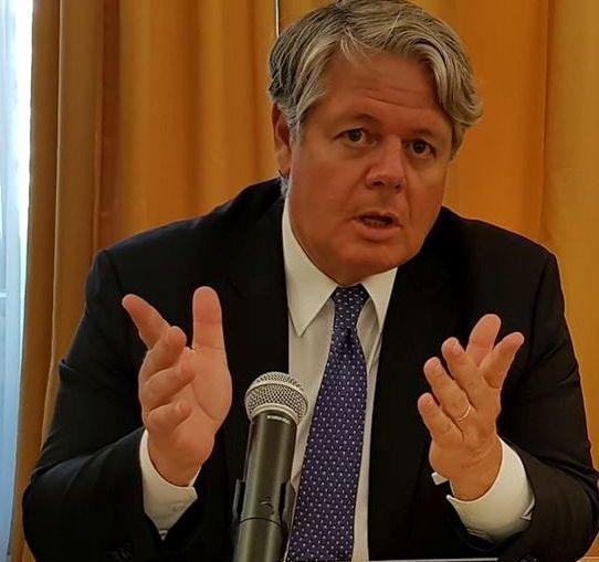 Aimi: «Terranno la poltrona» Golinelli: «Parola al popolo» 