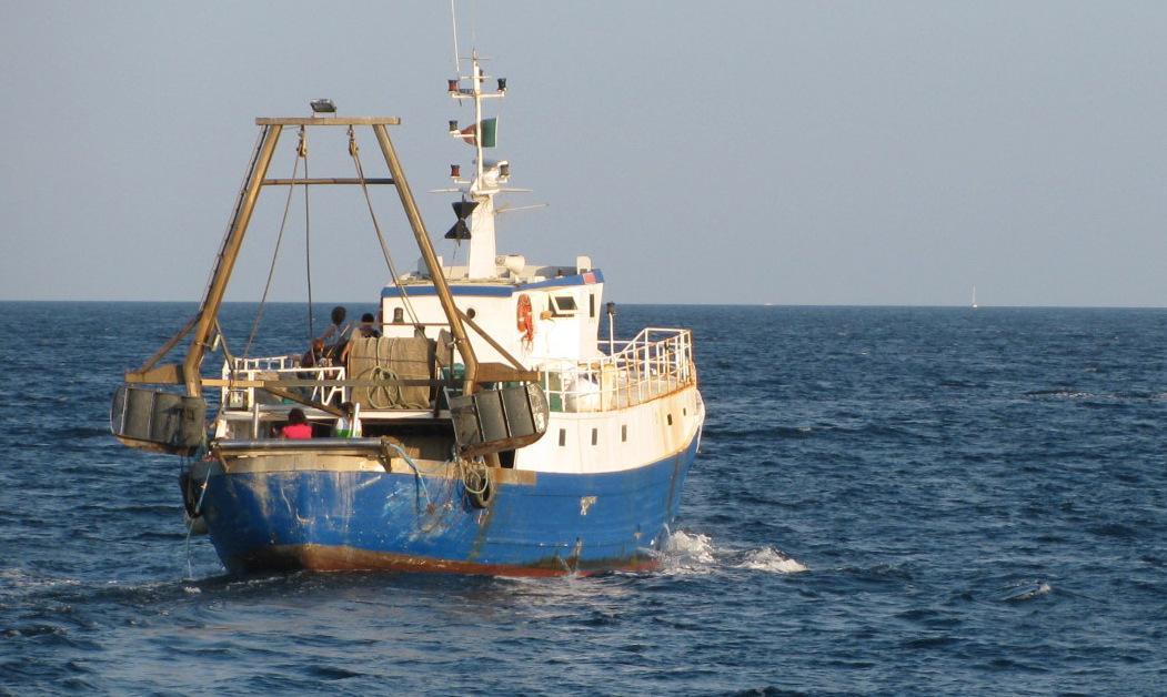 Esercitazioni militari in mare, indennizzi per i pescatori