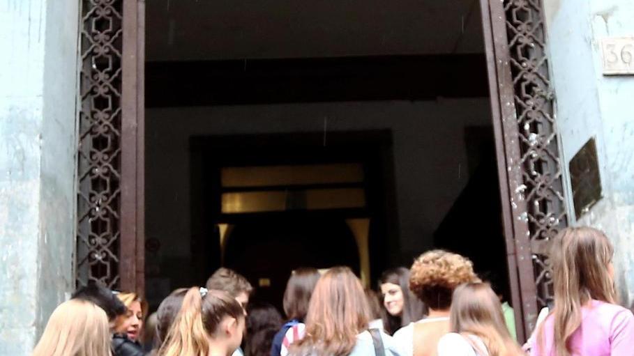 Torniamo in aula: della scuola mi manca tutto, anche il profumo