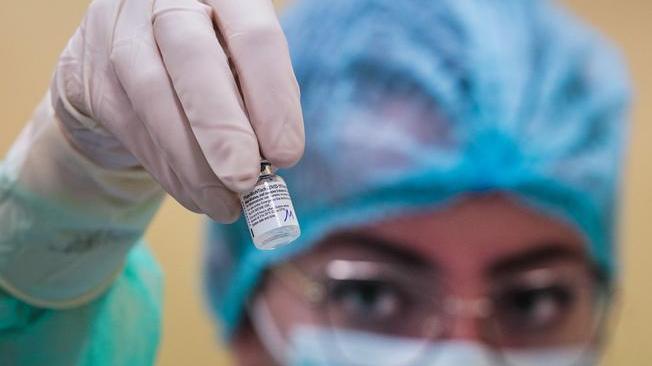 Covid, oltre 972 mila le vaccinazioni eseguite in Italia