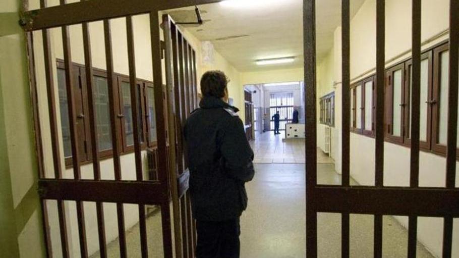 L'interno del carcere dell'Arginone di Ferrara (foto archivio)