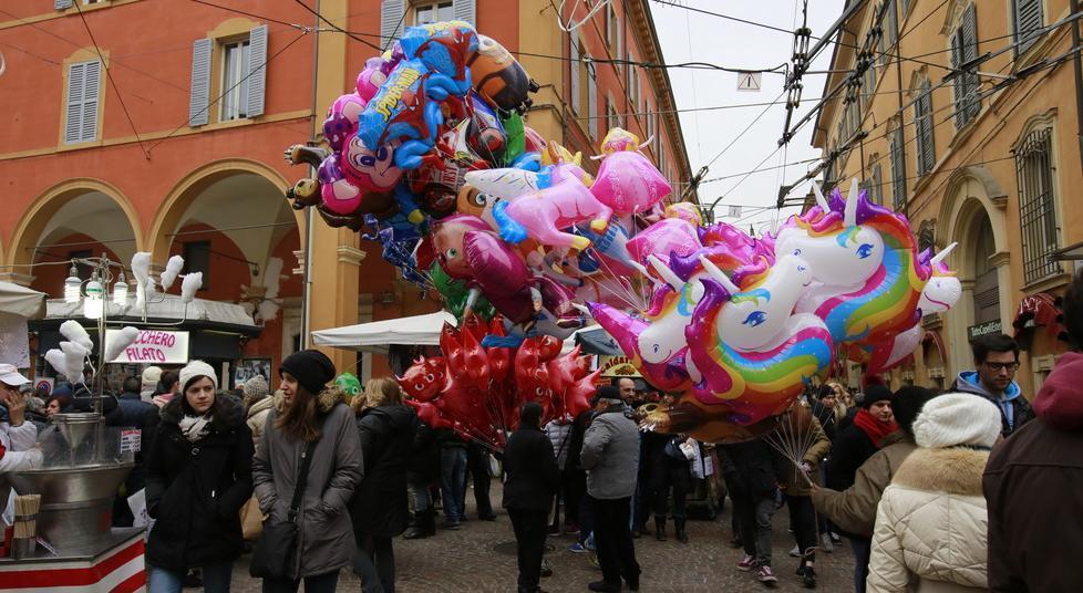 Emergenza Covid, ora è ufficiale: a Modena niente fiere di S. Antonio e San Geminiano 