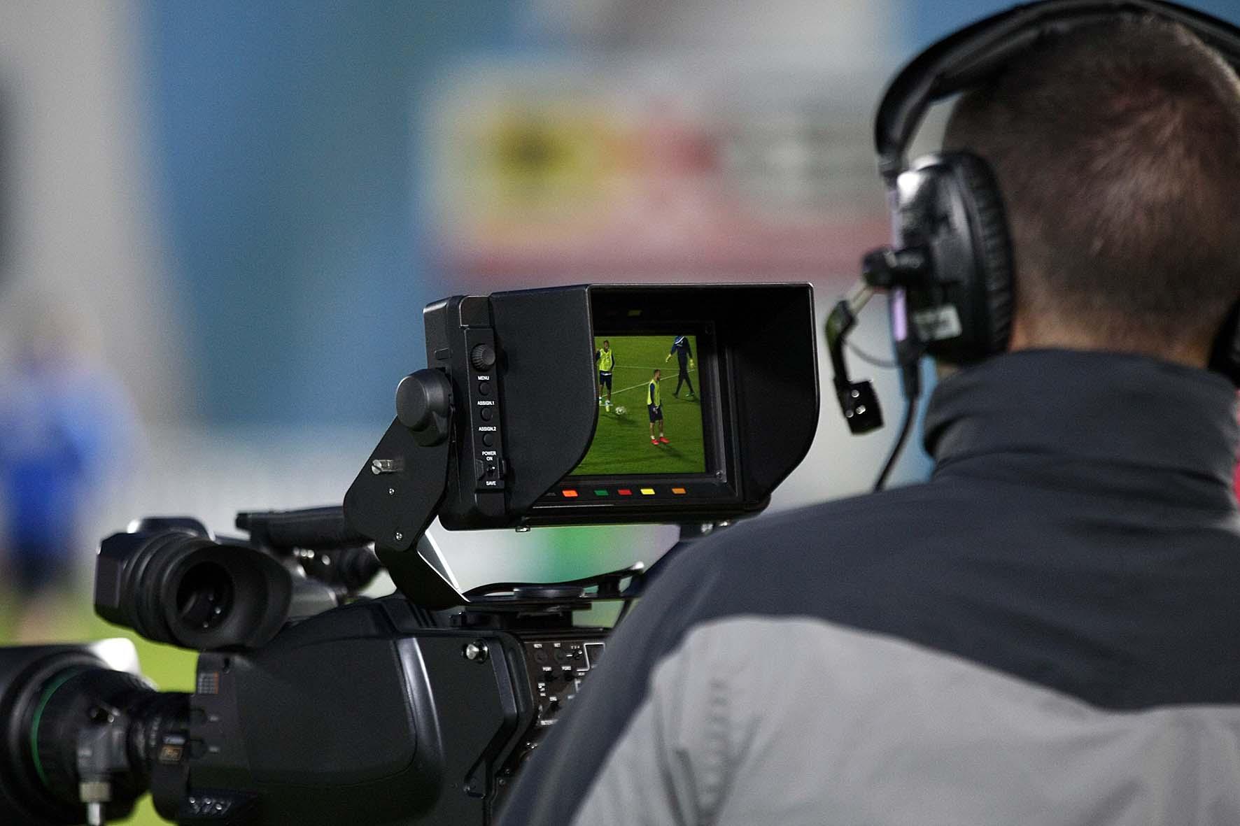 C’è un pacco di Amazon: consegna la serie A. Bezos in gara, ma solo per qualche match 