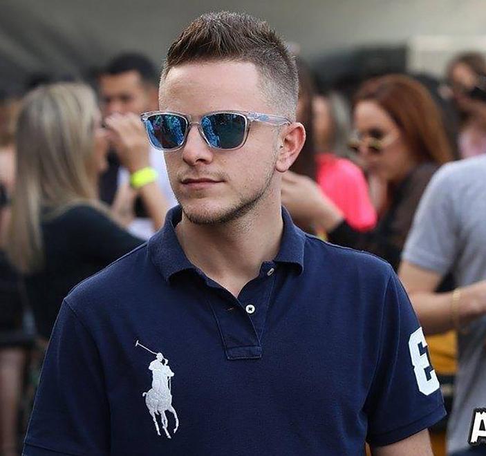 Alex, un filo scoperto in piscina possibile causa della morte 