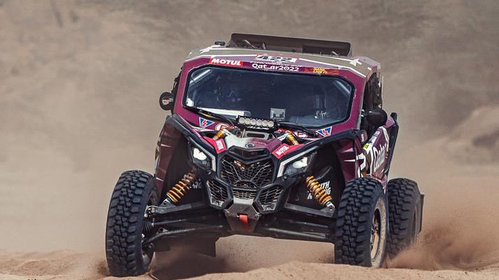 Ceci rallentato da forature Oggi ultima tappa della Dakar