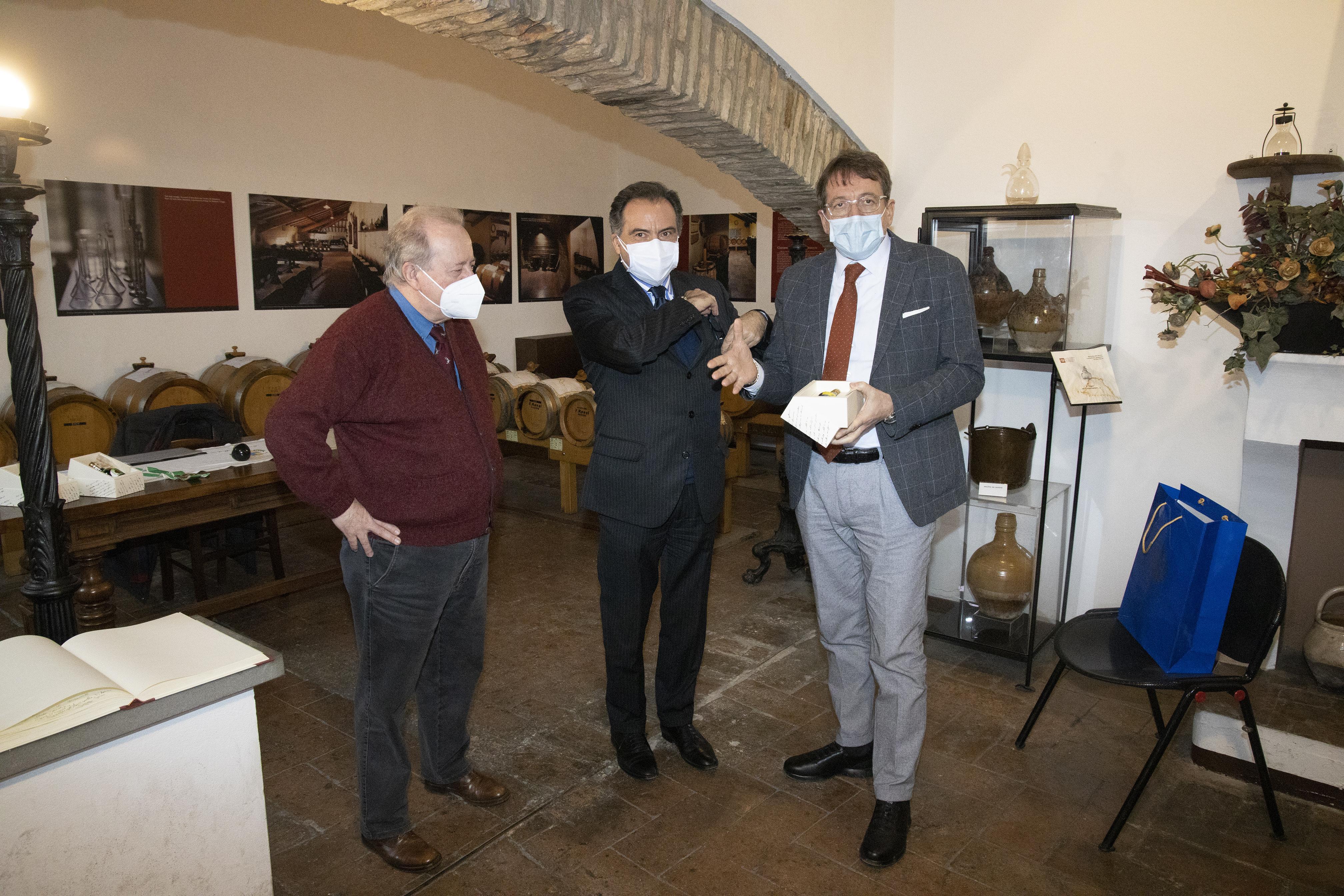 Modena Il sindaco saluta il prefetto con Bonissima e aceto