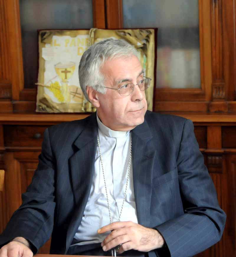 "E' giunto il momento di fermarmi, andrò a vivere in un monastero"