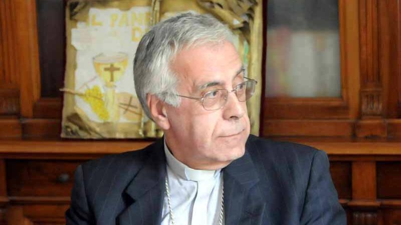"E' giunto il momento di fermarmi, andrò a vivere in un monastero"