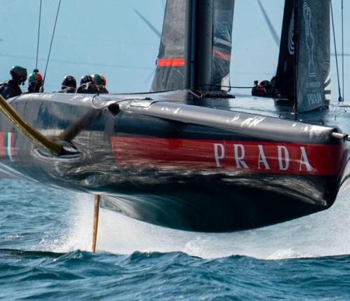 Luna Rossa, esordio con sconfitta: a sorpresa fa festa Ineos Team Uk 